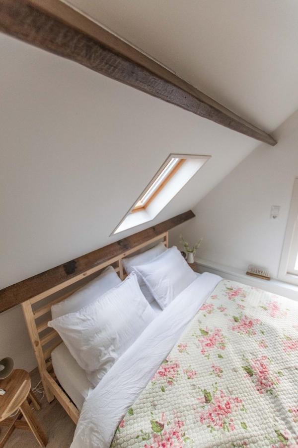 Vakantiewoning T Uusje Casa vacanze *